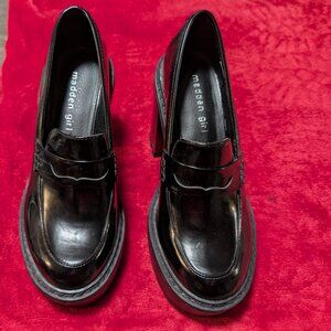 Madden Girl Kassidy Faux Patent Leather Platform Penny Loafer size 6